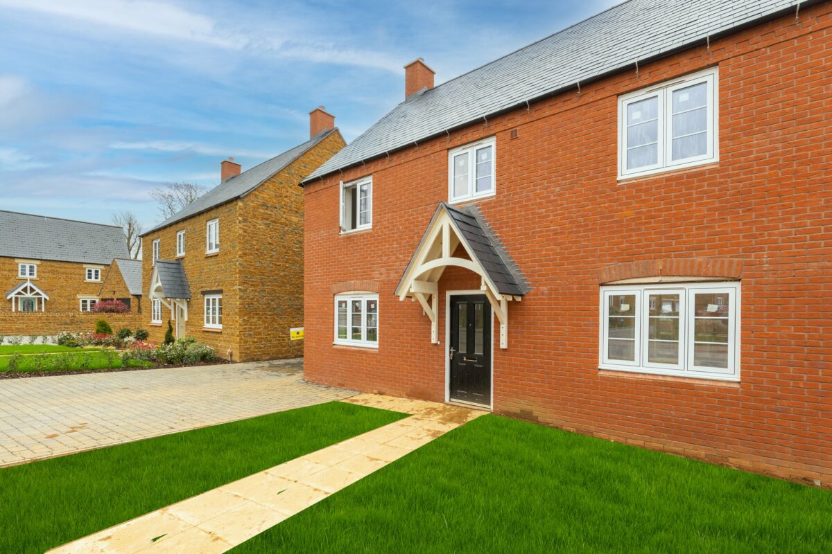 Millers Way, Banbury Harts Homes