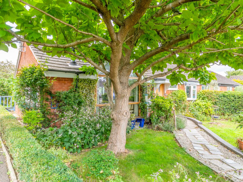 Riverside Gardens, Henley in Arden, Warwickshire