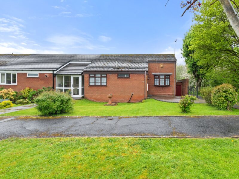 Riverside Gardens, Henley-in-Arden, Warwickshire