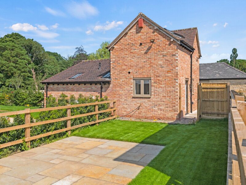 Curacy Farm, Old School Lane, Lighthorne, Warwickshire