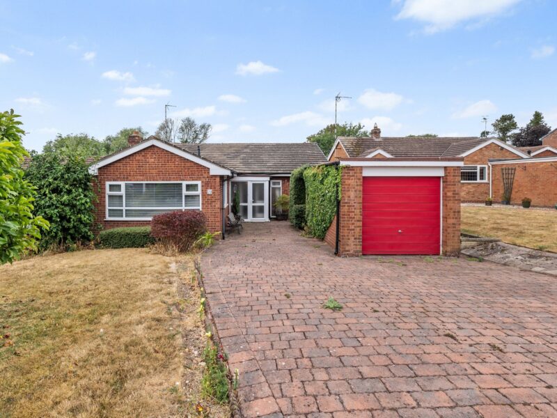 Brook End Drive, Henley-in-Arden